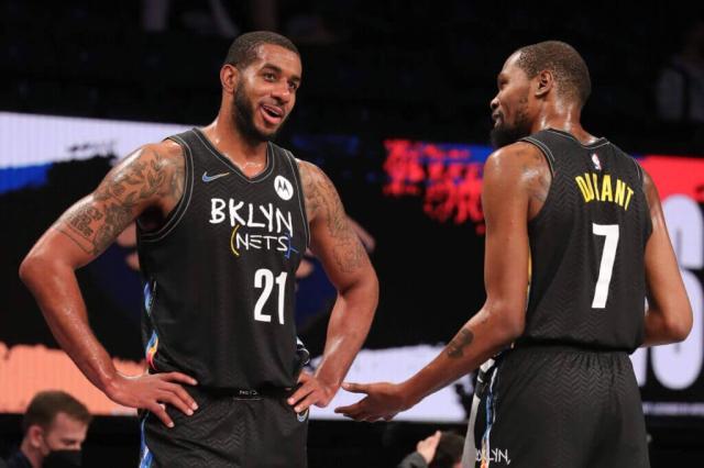 1635859695938052214.jpg LaMarcus-Aldridge-210909-scaled-e1631189019111-1024x683.jpg