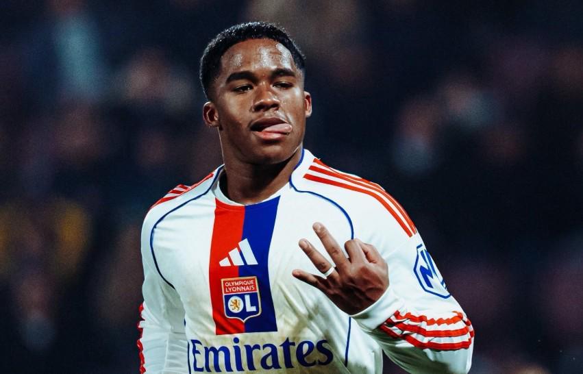 世界杯官网入口-六台：恩德里克带了一个7人团队到里昂，包括在皇马的理疗师